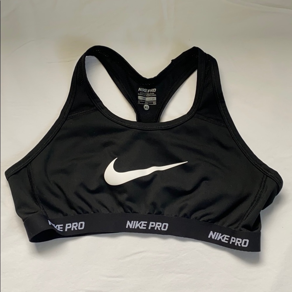 Nike Pro Sports Bra